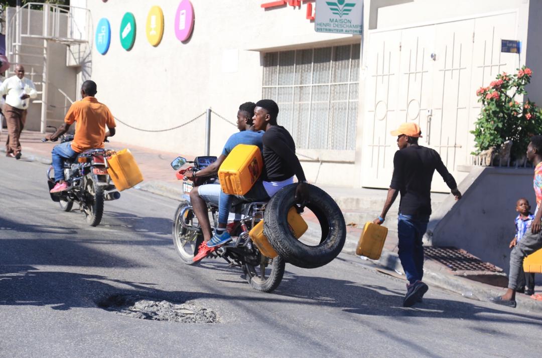 Les activités reprennent au ralenti à Port-au-Prince