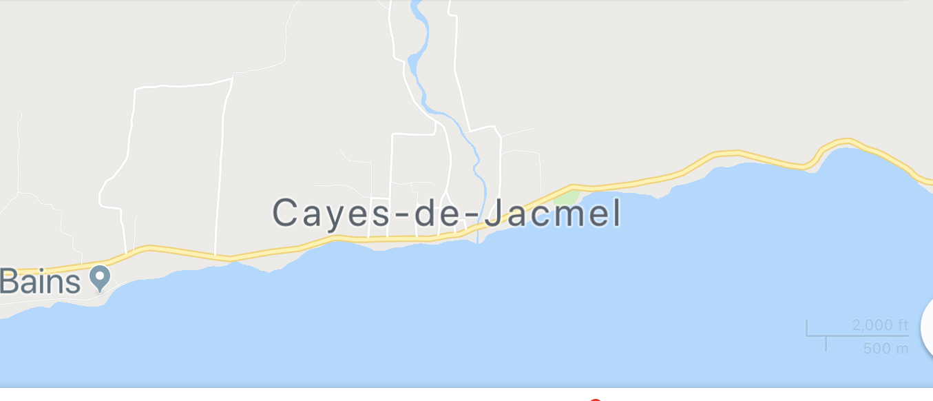 Le complexe administratif de Cayes-Jacmel cadenassé