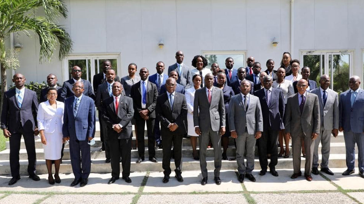 Du sang neuf dans la diplomatie haïtienne: 24 jeunes vont intégrer la chancellerie