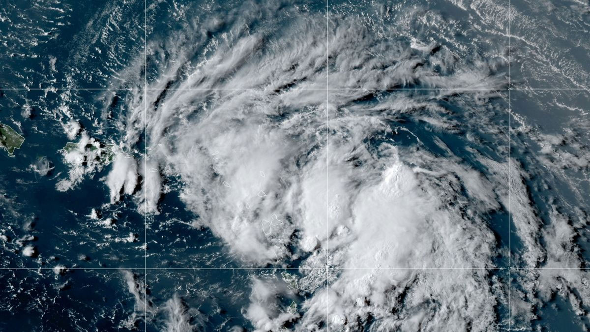 Au moins 50 décès causés par la tempête Laura dans les Caraïbes et aux États-Unis