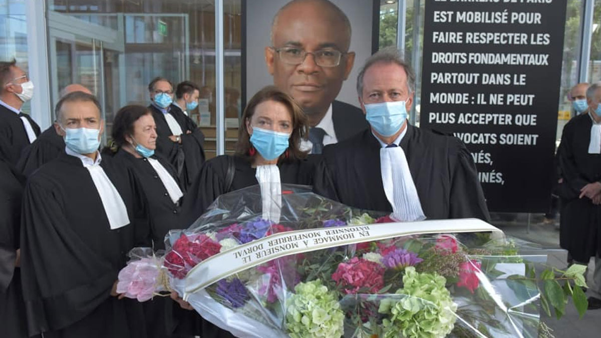 Les avocats du Barreau de Paris rendent un dernier hommage au Batônnier Monferrier Dorval