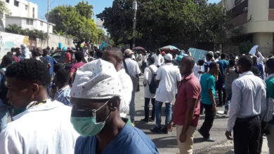 Pour une énième fois, les médecins ont été dans les rues de Port-au-Prince pour dénoncer l'insécurité