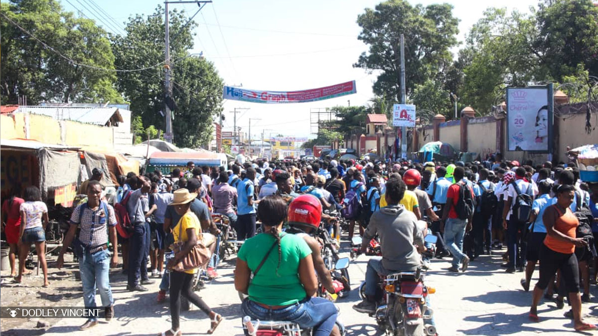 Les tensions à Carrefour-Feuilles font près de 5 000 déplacés, selon l'OIM