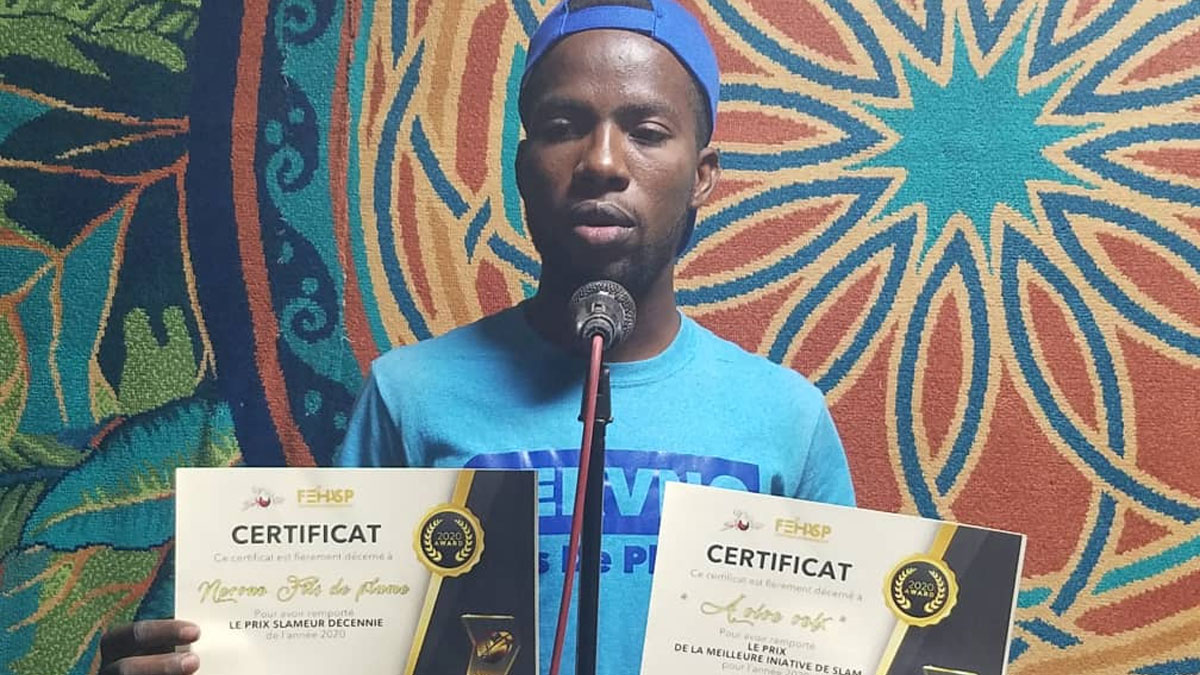 Nervno Fils de Plume désigné meilleur slameur de la décennie en Haïti