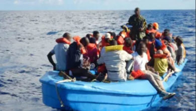 Au moins 150 migrants haïtiens arrêtés au sud de la Floride dans un bateau surchargé