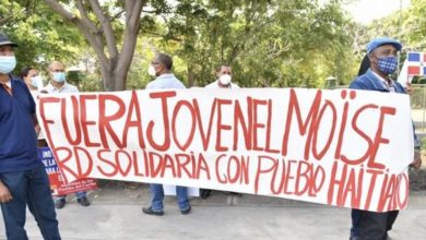 Des dominicains solidaires des Haïtiens, exigent le départ de Jovenel Moïse