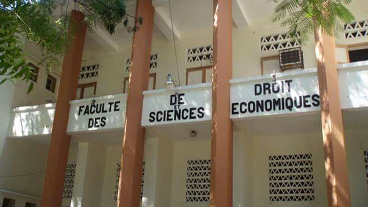 Les universités haïtiennes sont à “universitariser”, selon les thèses du Dr. Yves Dorestal sur la réforme universitaire