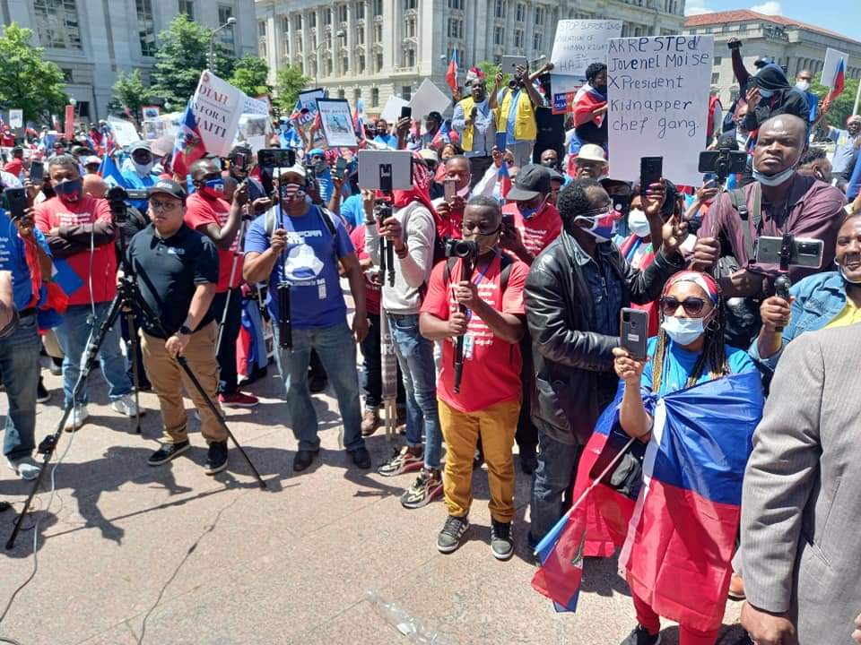 Des milliers d’Haïtiens de la diaspora mobilisés contre le référendum de Jovenel Moïse