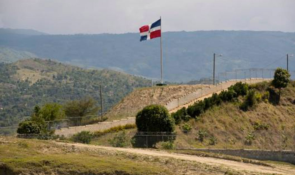 Immigration et Contrebande : La République Dominicaine construit une clôture à la frontière