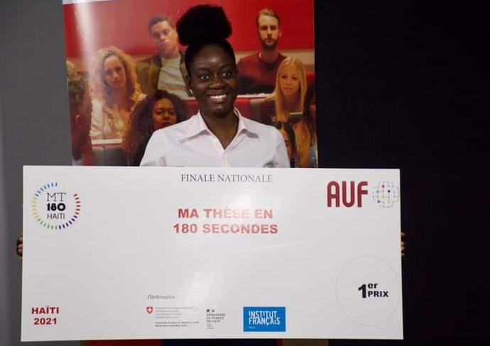 Valendy Thesnor, lauréate de “ Ma Thèse en 180 secondes”, représentera Haïti pour la finale internationale