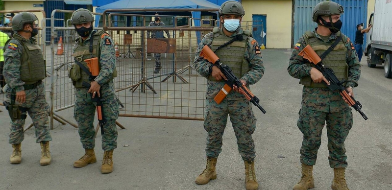 Au moins 27 morts dans des émeutes de deux prisons en Équateur
