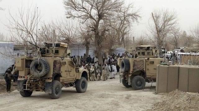 Afghanistan: Plus de 80 morts dont 13 militaires américains