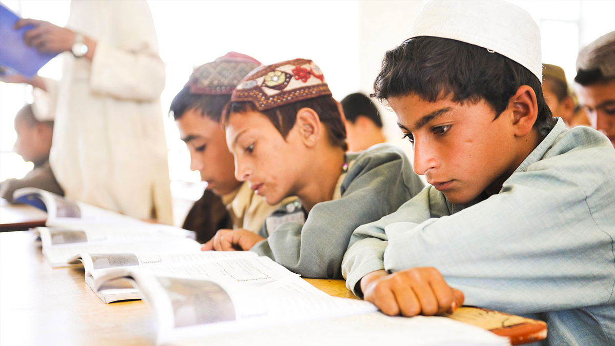 Afghanistan: Une réouverture des classes sans les filles
