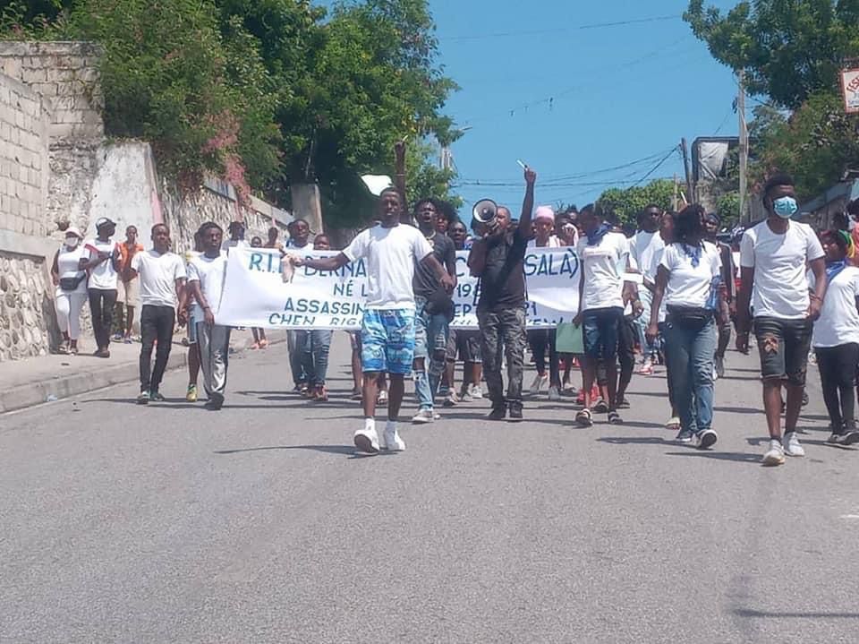 Une marche organisée pour exiger justice pour les victimes de Ravine Pintade
