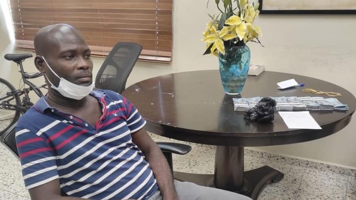 Delinaire Pierre, un haïtien arrêté à la frontière dominicaine en possession de plus de 25 mille USD