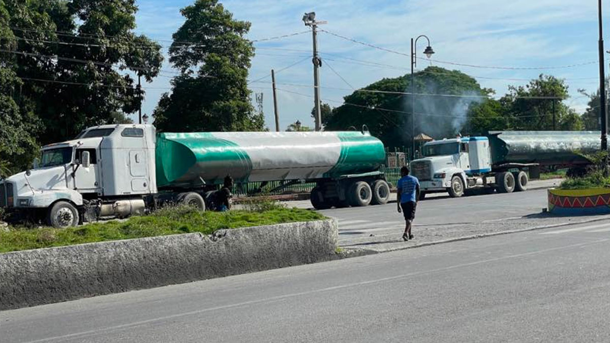 L'ANADIPP annonce la livraison du carburant dans les pompes à essence