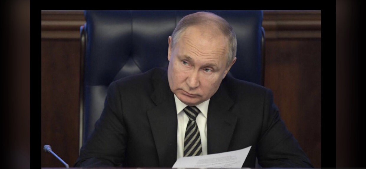 Russie - Ukraine : Poutine promet une réponse "militaire"