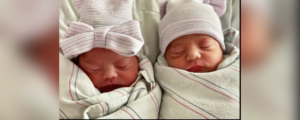Elle a donné naissance à deux jumeaux nés en 2021 et 2022