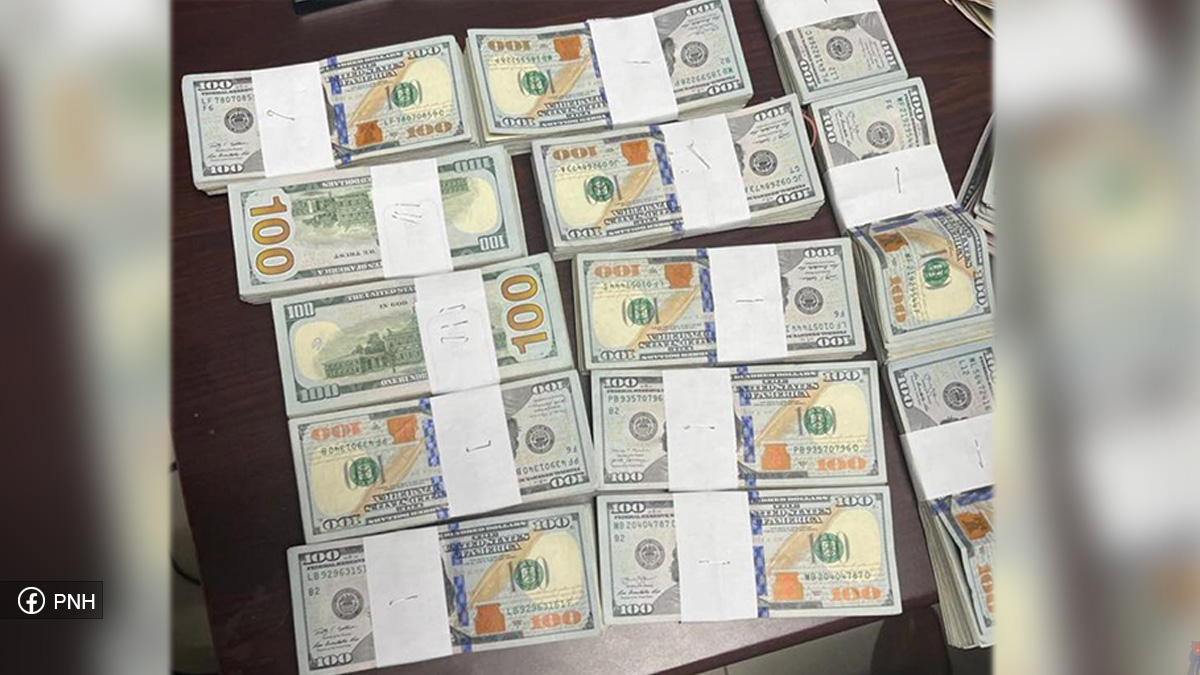 Un homme arrêté à l'Aéroport International Toussaint Louverture avec plus de 132 mille dollars en sa possession