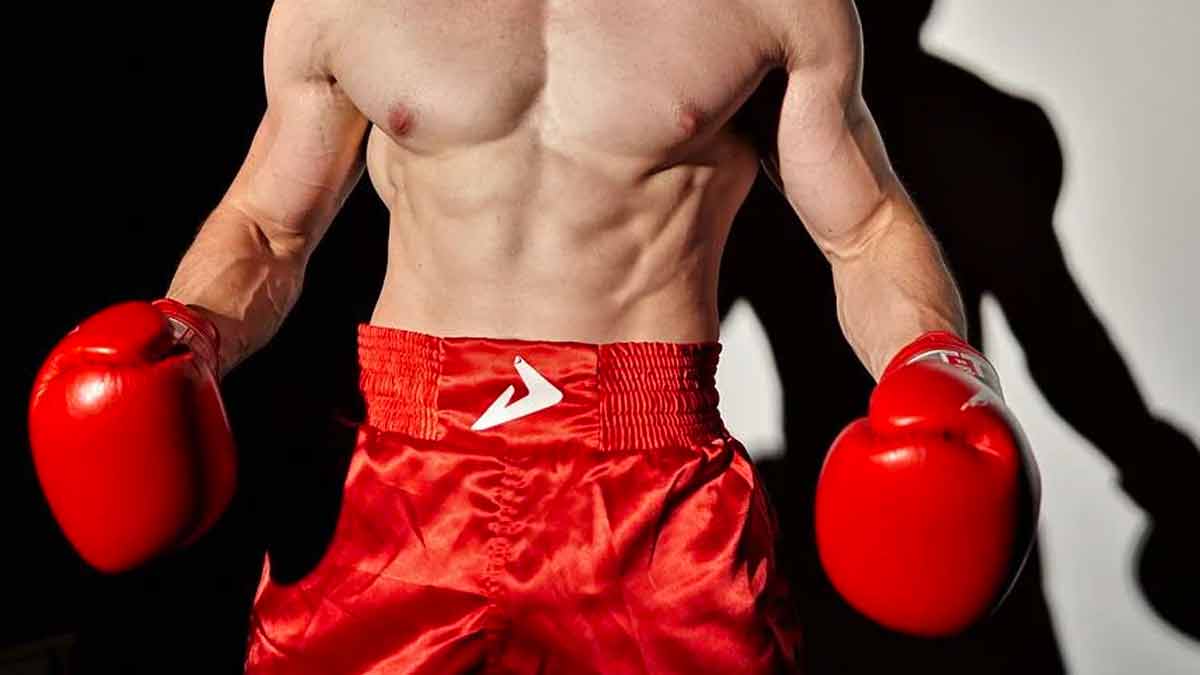 Royaume-Uni: Un spectateur monte sur un ring de boxe et met KO un adversaire en huit secondes