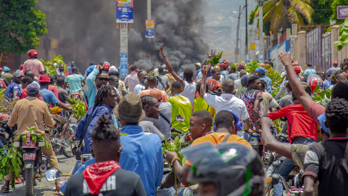 Les États-Unis annulent les visas de plusieurs autorités haïtiennes de mèche avec des gangs