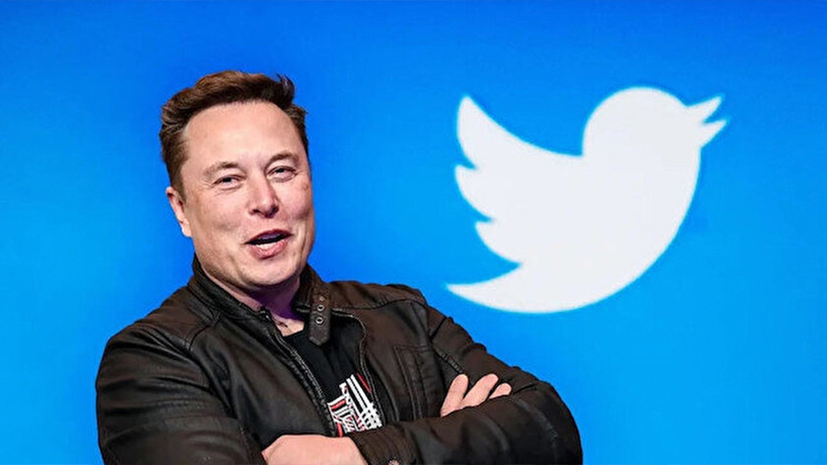 Elon Musk envisage de remplacer le petit oiseau bleu de Twitter par un X