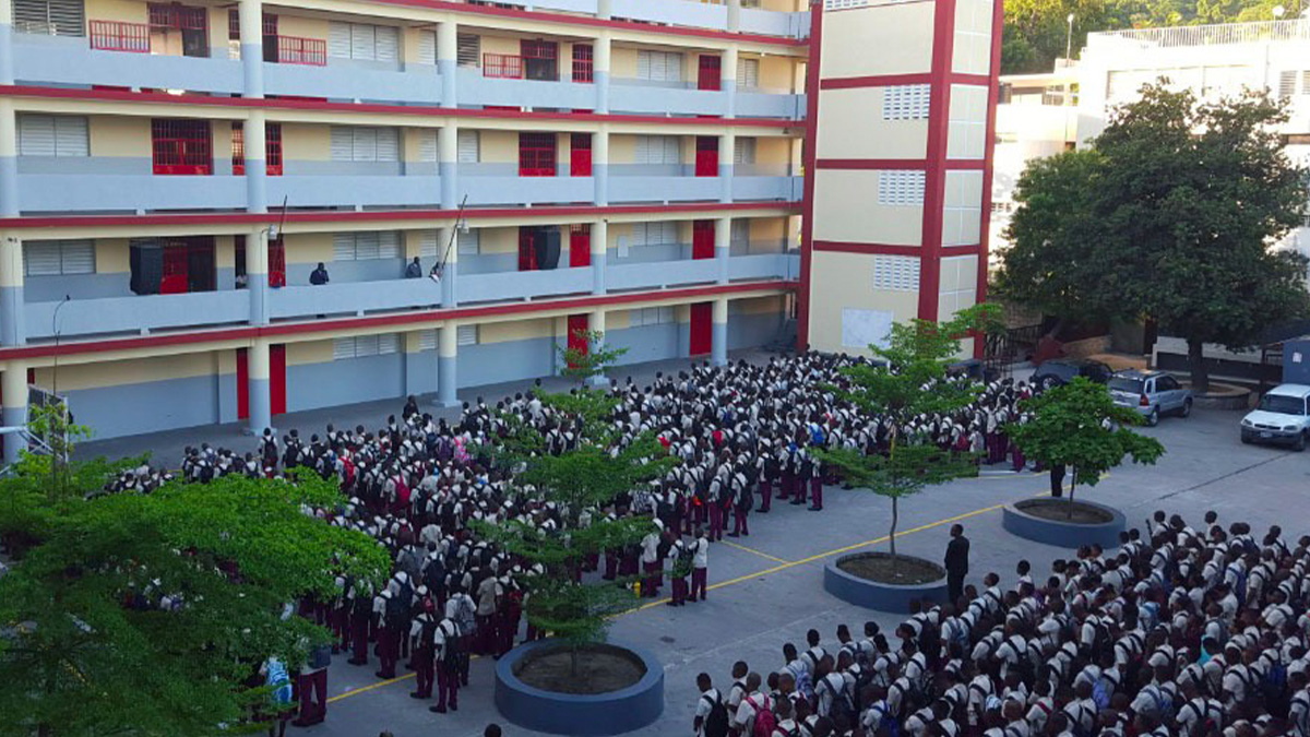 Le Collège Canado-Haïtien suspend provisoirement ses cours en présentiel