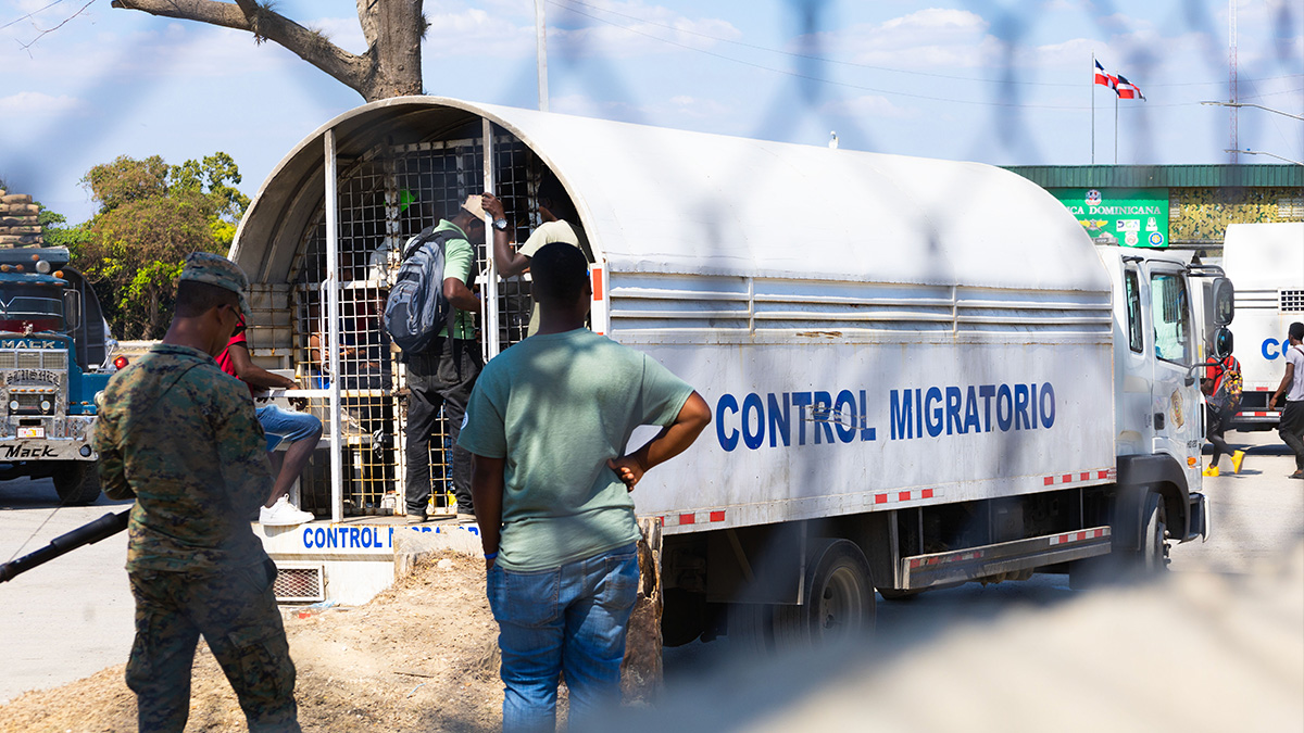 Plus de 300 migrants haïtiens rapatriés par l'immigration dominicaine