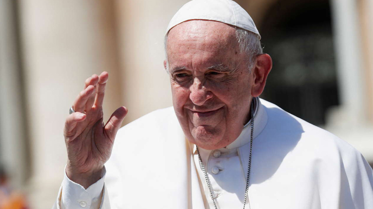 En pleine hospitalisation, le pape François a baptisé un nouveau-né