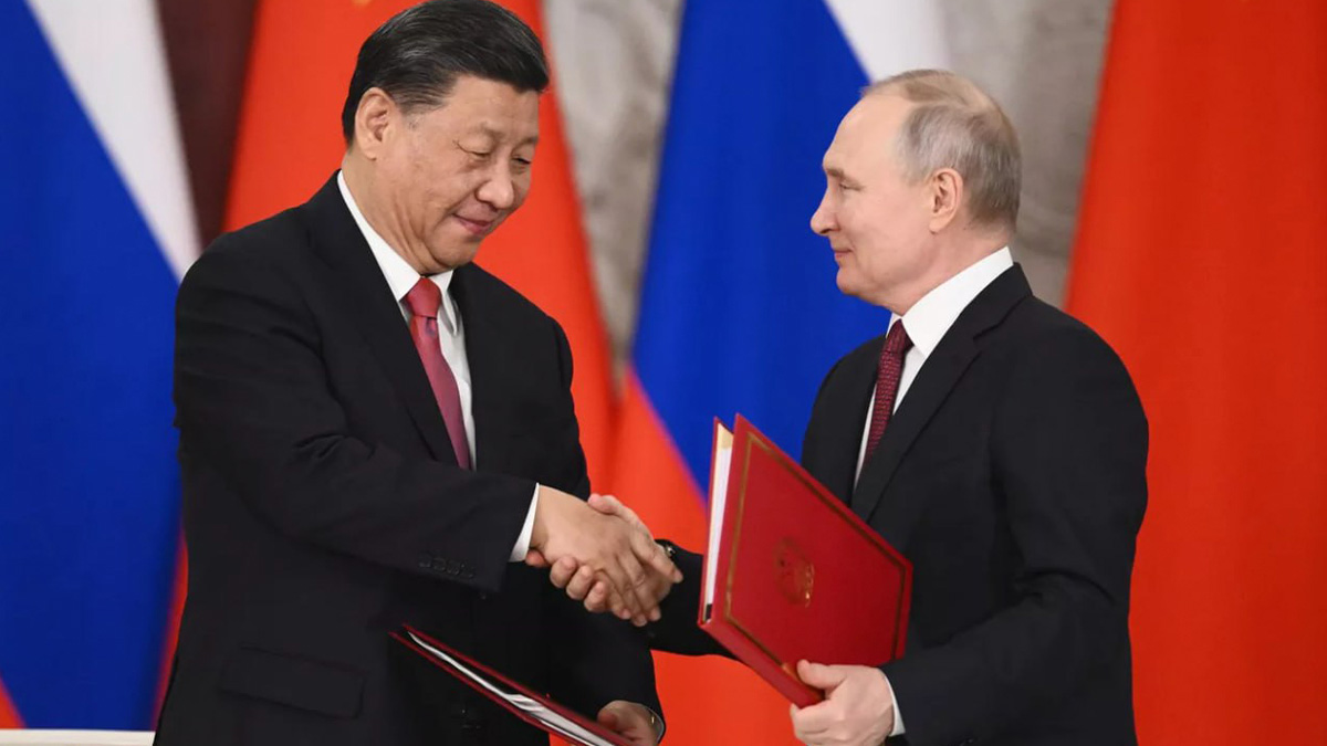 Le président Poutine reçoit son homologue chinois à Moscou