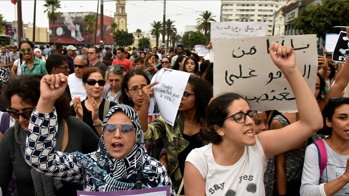 Les femmes marocaines prennent les rues pour réclamer l'égalité des droits avec les hommes