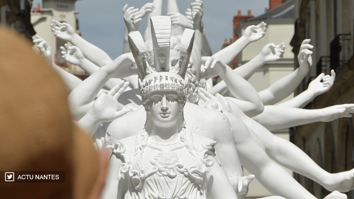 Voyage à Nantes : les statues défilent dans les rues