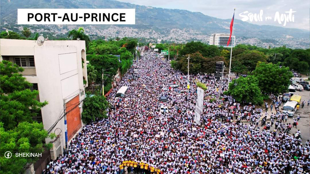 Plusieurs milliers de chrétiens ont marché pour dénoncer la violence des gangs en Haïti