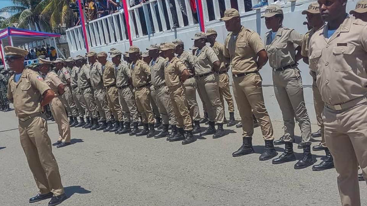 110 soldats et 12 policiers haïtiens quittent le pays pour suivre une formation sur la sécurité