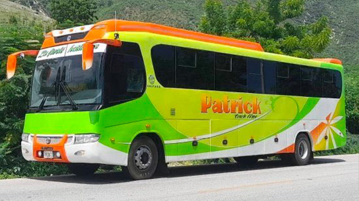 🛑Urgent- Un autobus de la compagnie Patrick Coach Line détourné avec tous ses occupants