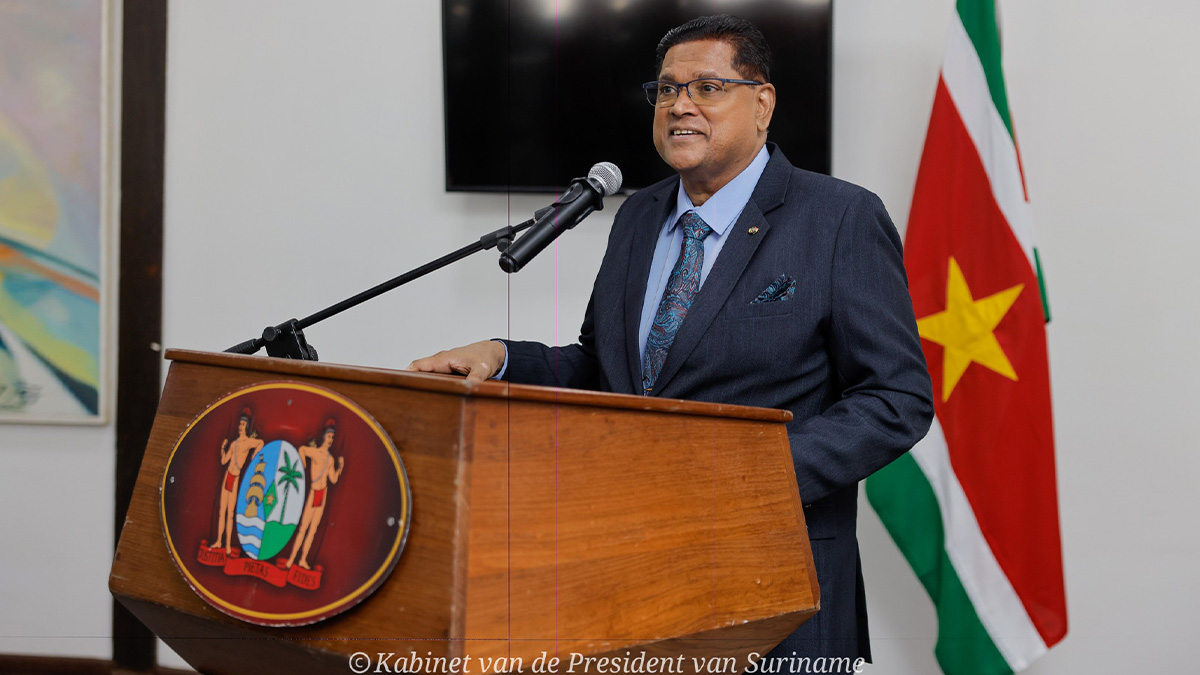 Le président surinamien Chan Santhoki plaide en faveur d'une intervention militaire rapide en Haïti