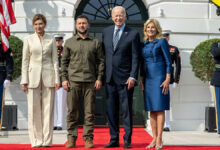 Biden annonce un nouveau programme d'assistance militaire à l'Ukraine lors de la visite de Zelensky à la Maison Blanche