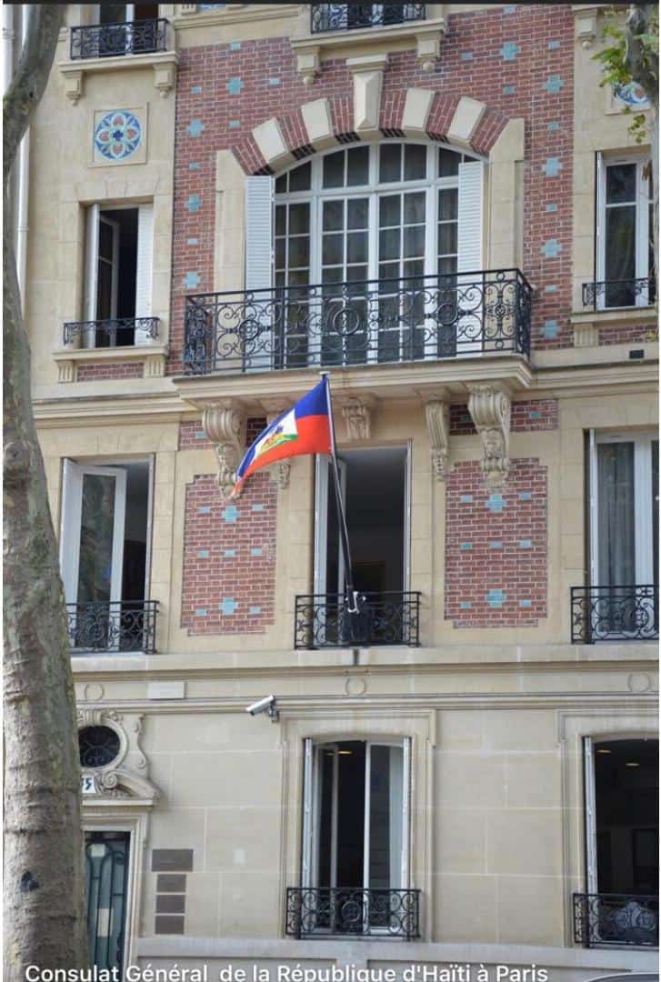 Le Collectif Haïtien de Soutien aux Migrants tire la sonnette d'alarme face aux prix illégaux au Consulat d'Haïti en France