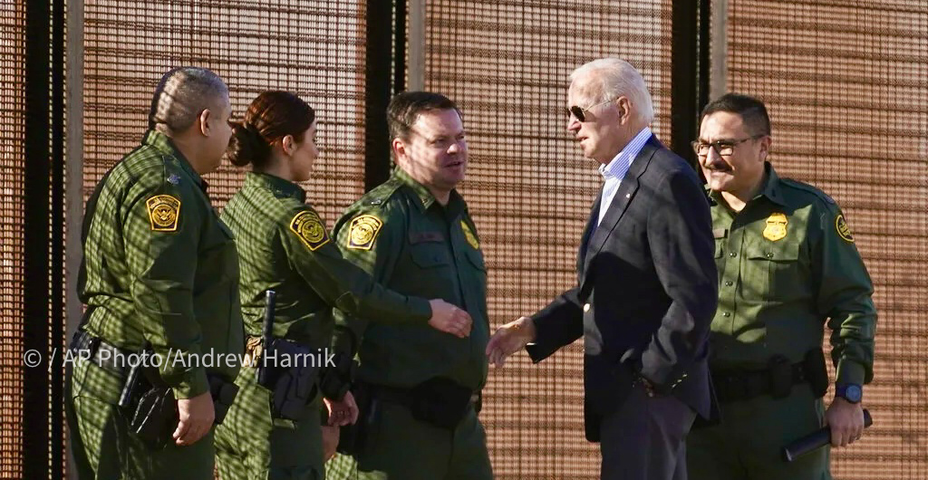 Joe Biden se rendra jeudi à la frontière avec le Mexique et risque de rencontrer son grand rival Donald Trump