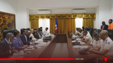 Tenue d'une séance de travail entre le Conseil présidentiel et les forces de l'ordre haïtiennes