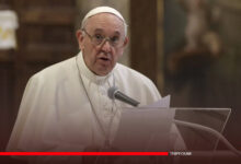 Le pape a frappé la communauté LGBTQ+